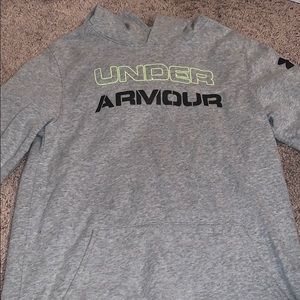 Under Amour Sweatshirt